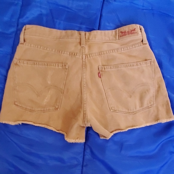 Levis High Rise Shorts Size 9 - Picture 2 of 6